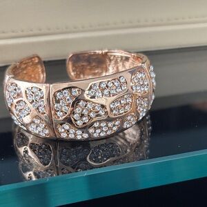 Elegant Rose Gold Crystal Bracelet